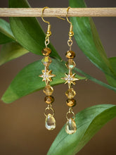 Load image into Gallery viewer, Brown Starburst Dangle Earrings
